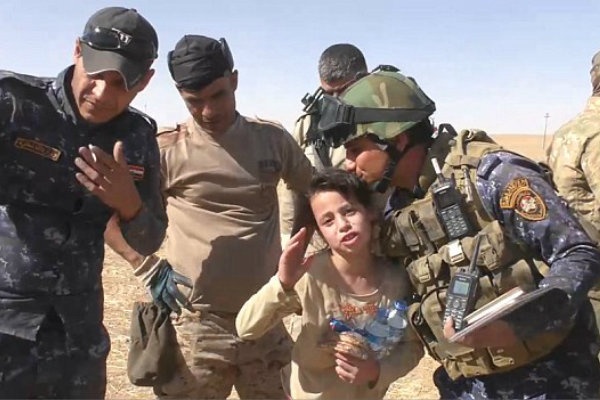 Pengakuan Gadis Irak yang Diselamatkan Tentara Irak dari ISIS