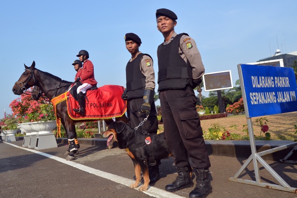 Polisi Sterilkan Jalur Sekitar DPR Saat Pelantikan