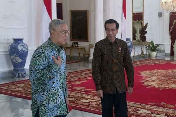 Jokowi, Habibie, dan Try Sutrisno Diskusi Tentang Bangsa