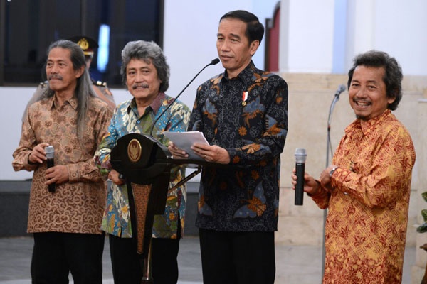 Hari Musik Nasional, Jokowi Beri Sepeda ke Raisa