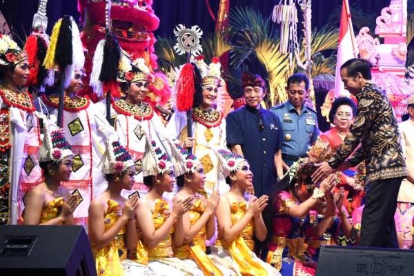 Presiden Jokowi Ingatkan Umat Hindu Wujudkan Tri Hita Karana