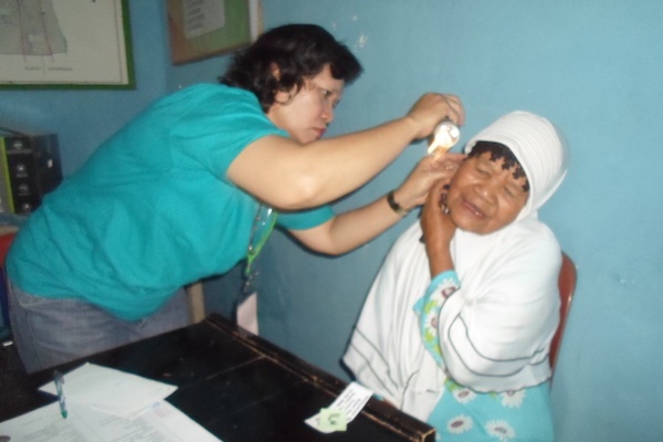 GKI Layani Pemeriksaan Kesehatan Gratis di Tanjung Anom