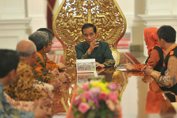BPS Menyensus Jokowi di Istana