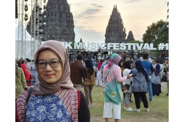 Candi, Musik, Batik, dan Diplomasi Budaya