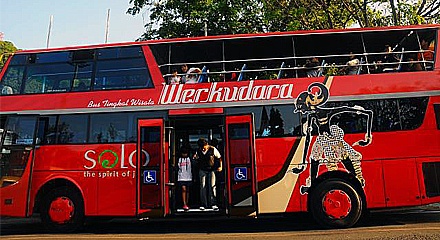 Basuki Tjahaja Purnama: Bus Tingkat Guna Tingkatkan Pariwisata