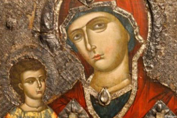 Lukisan Kuno di Gereja-gereja Albania Dicuri