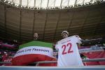 Suporter Pendukung dan Anti Pemerintah Iran Berhadapan di Piala Dunia Qatar