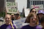 Terkait Masalah Keuangan, Ratusan Wartawan Media Lokal AS Mogok 