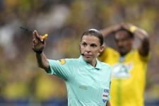 FIFA: Enam Perempuan Akan Jadi Wasit Piala Dunia di Qatar