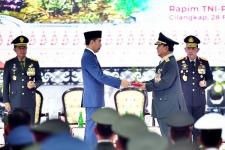 Presiden Anugerahan Pangkat Istimewa Prabowo Subianto