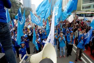 Demo Buruh Jakarta Lumpuh