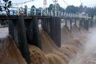 Banjir di Sejumlah Kawasan Jabodetabek, Sejumlah Ruas Jalan Tergenang