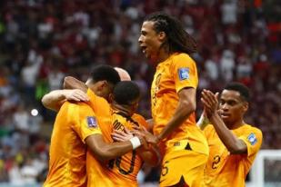 Belanda Juara Grup Kalahkan Qatar 2-0 