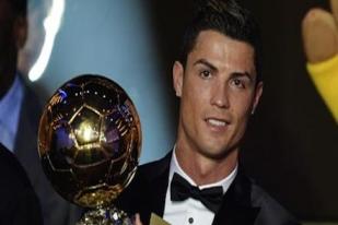 Cristiano Ronaldo Raih Pemain Terbaik Dunia Kedua Kalinya