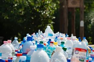Kemasan Guna Ulang Bantu Kurangi Timbulan Sampah Plastik