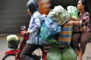 Kamboja Kembali Uji Coba Sistem Bus Umum