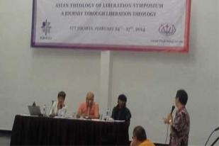 Sandyawan Sumardi Berbagi Pengalaman Praktik Berteologi di Simposium Teologi Pembebasan Asia