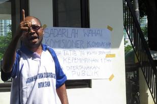 Aksi Protes Tunggal Komnas HAM Papua