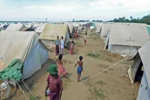 Pengungsi Rohingya dalam Ancaman Badai Mahasen 
