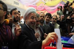 Hassan Rouhani Bakal Menggantikan Presiden Mahmoud Ahmadinejad