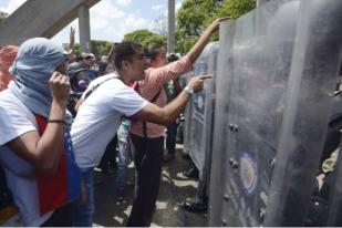 Tiga Jenderal Venezuela Ditangkap atas Tuduhan Kudeta