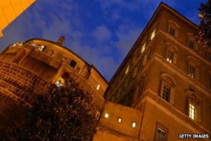 Polisi Tangkap Dua Pria Diduga Terlibat Penipuan Bank Vatikan