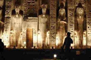 Patung Putri Firaun, Putri Iset, Ditemukan di Mesir