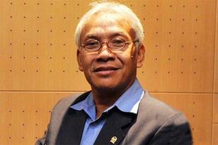 Wakil Ketua DPR Minta Samad Mundur dari KPK