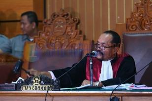 Dalil Hakim Sarpin Indikasikan KPK Main Politik