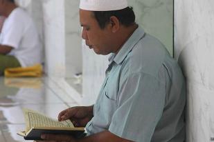 Muslim Vietnam Cuti Kerja Fokus Jalani Ramadan
