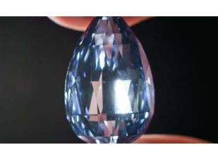 Berlian Biru 122,52 Karat Ditemukan di Afsel