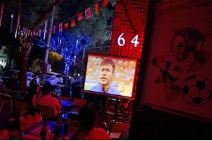 Pria Tiongkok Diduga Meninggal Saat Nonton Piala Dunia