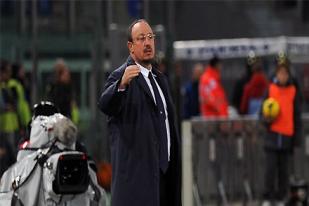 Rafael Benitez Belum Puas Walau Napoli Atasi Lazio