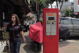 Parkir Meter Naikkan PAD Jakarta               