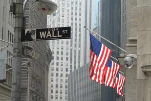 Saham Wall Street Turun Terkait Sanksi Terhadap Rusia