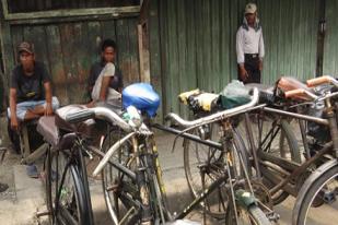  Ojek Sepeda Tua di Kota Tua