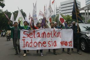 BEM se-Indonesia Menuntut SBY Menuntaskan Sembilan Masalah