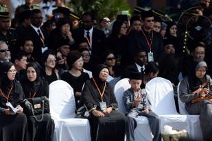20 Jasad Korban MH17 Tiba di Kuala Lumpur