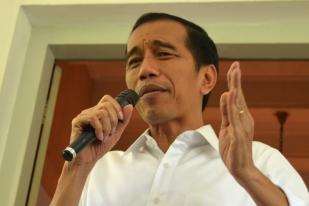 Jokowi Berencana Naikkan Harga BBM 1 November