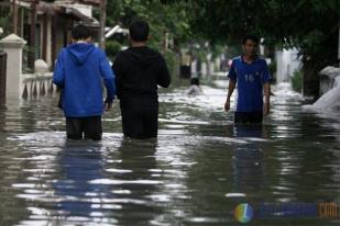 DKI Waspadai Banjir diprediksi Januari 2015