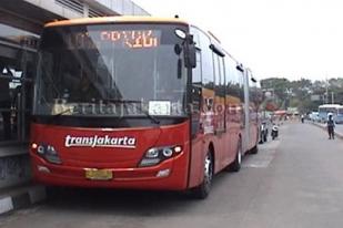 Tarif Bus Transjakarta Tidak Naik