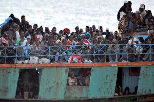 Seratusan Imigran Diselamatkan di Laut Mediterania dalam Sepekan