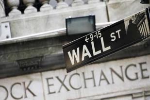 Wall Street Melemah Tertekan Penurunan Harga Minyak