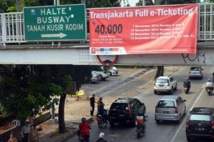 12 Koridor Transjakarta Terapkan E-Ticketing