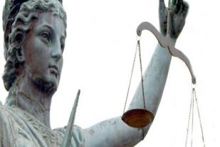 RUU Advokat Belum Menjamin Profesionalitas, Independensi, dan Akuntabilitas Advokat