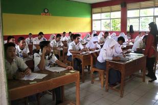 Mayoritas Sekolah di Surabaya Pilih Kurikulum 2013
