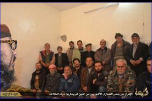 ISIS Videokan Kristen Asyur Tahanannya Masuk Islam