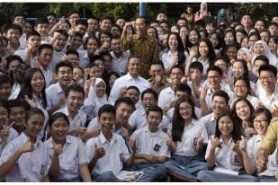 Hari Kedua UN, Ahok dan Jokowi Tinjau Dua Sekolah