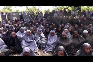 Nigeria Peringati Setahun Tragedi Penculikan Siswi