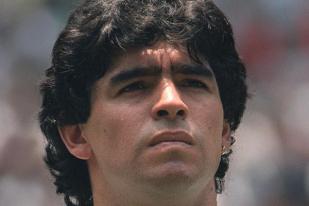 Dukung Capres FIFA, Maradona Dibaptis di Sungai Yordan